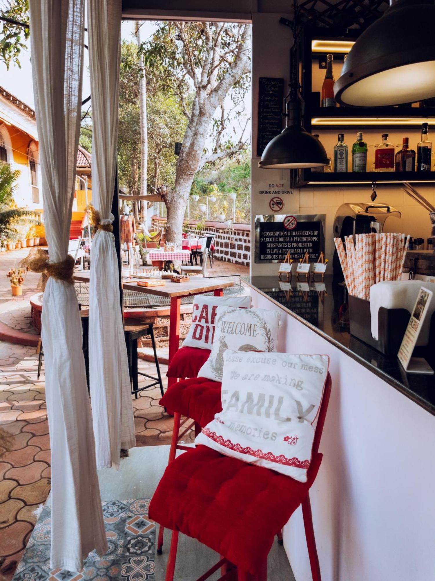 Casa Do Leao A 150 Year Old Portuguese Home Nerul  Экстерьер фото